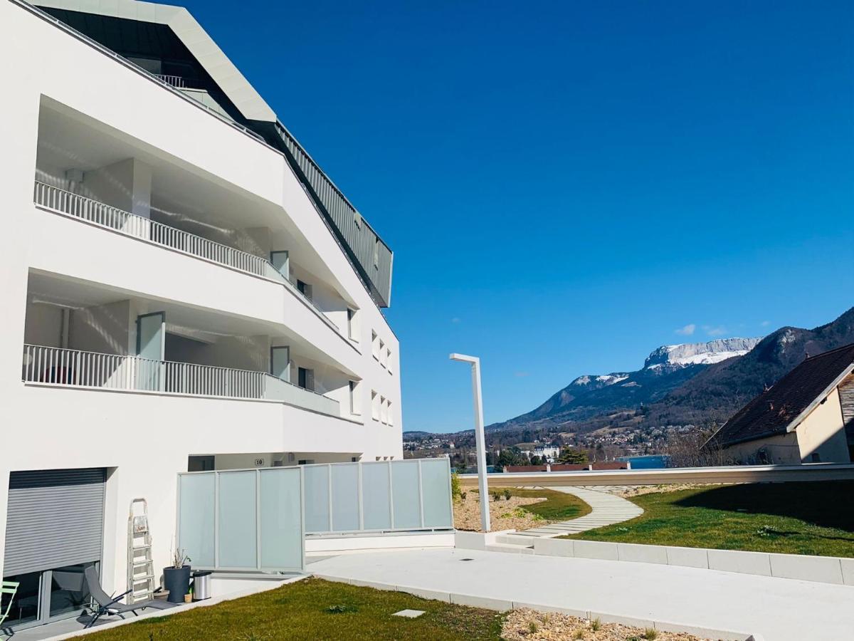 A La Belle Quatrieme Etoile Lägenhet Annecy Exteriör bild