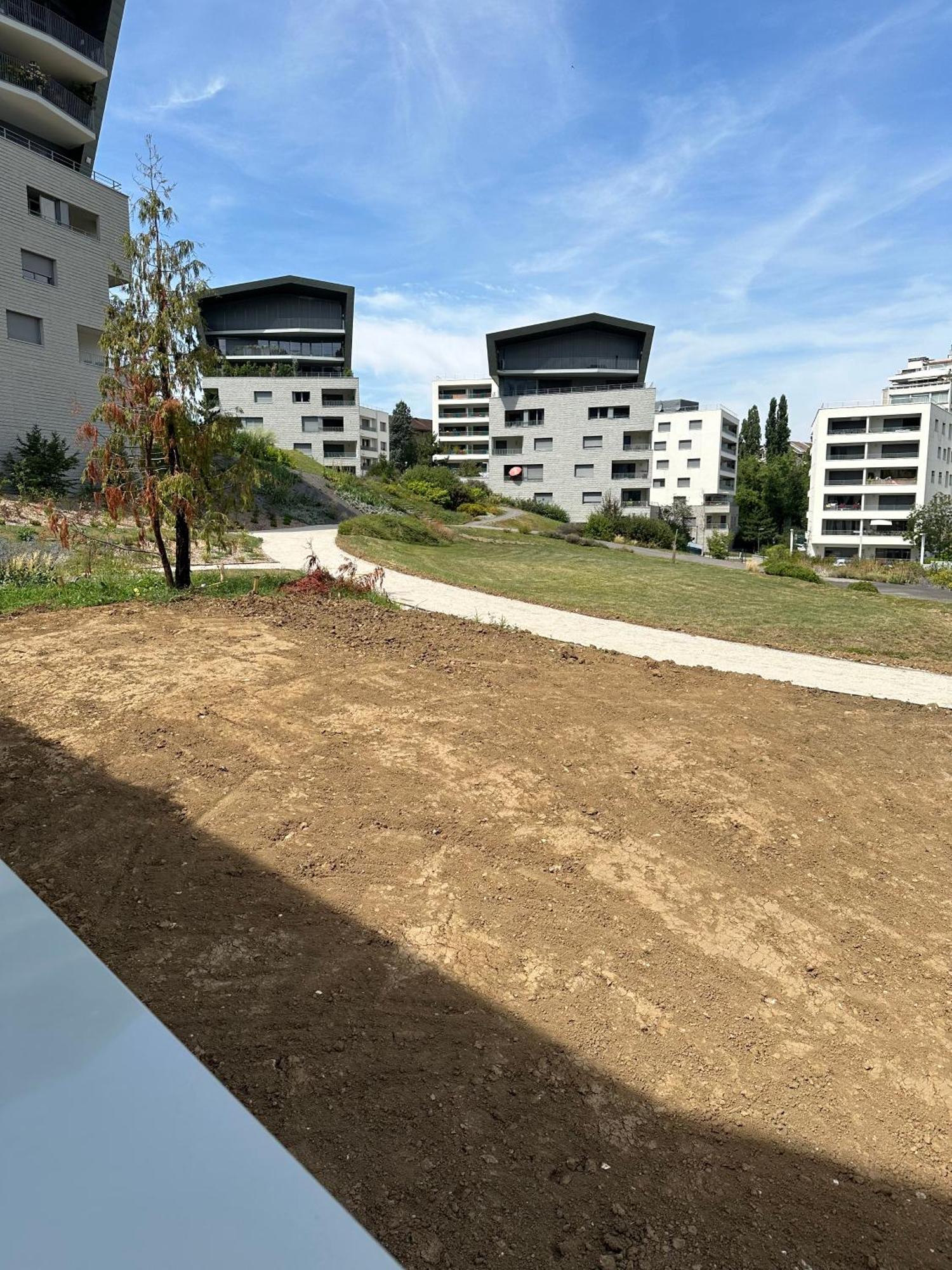 A La Belle Quatrieme Etoile Lägenhet Annecy Exteriör bild